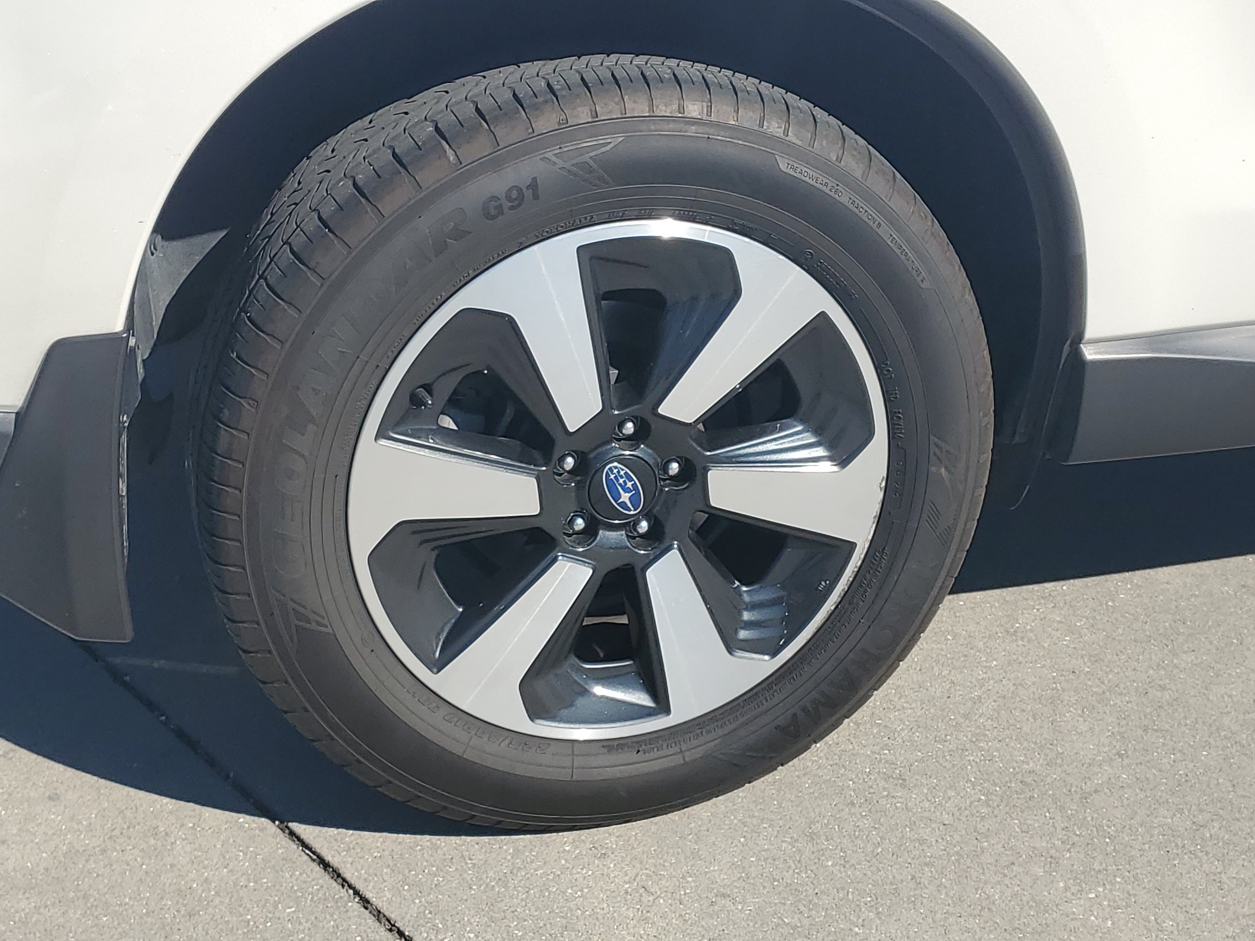 Used 2018 Subaru Forester 2.5i Limited AWD/4WD image 8