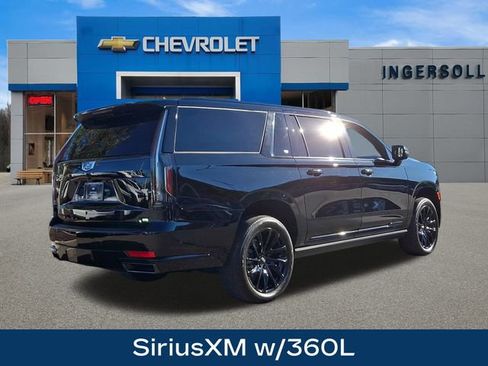 Used 2024 Cadillac Escalade ESV Sport Platinum w/ LPO, ONYX Package image 9