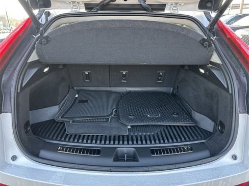 Used 2023 Cadillac XT4 Premium Luxury image 18