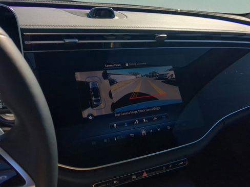 Certified 2025 Mercedes-Benz E 350 Sedan image 27