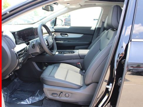 New 2025 Nissan Murano SL image 10