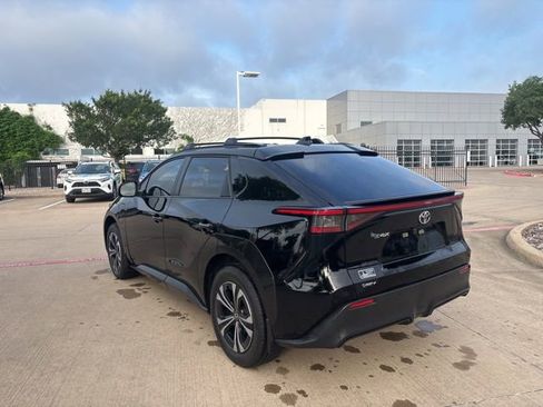 Used 2025 Toyota bZ4X FWD w/ Weather Package image 7