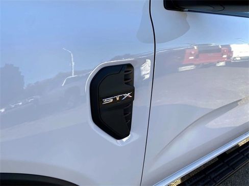 Used 2024 Ford Ranger XL w/ Trailer Tow Package image 9