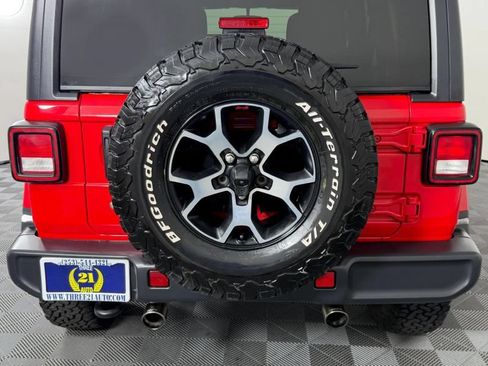 Used 2020 Jeep Wrangler Unlimited Sahara AWD/4WD image 8