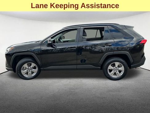 Used 2023 Toyota RAV4 XLE w/ Convenience Package image 7