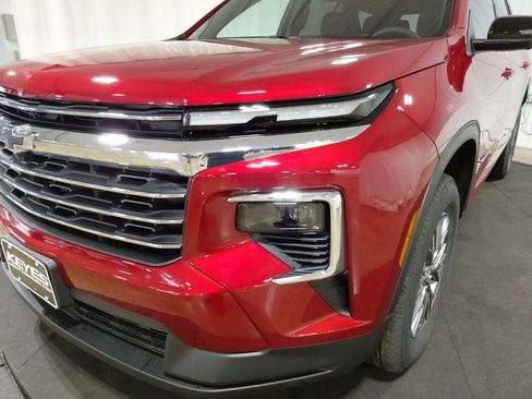New 2026 Chevrolet Traverse LT w/ Driver Confidence Package image 13