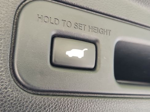 Used 2023 Acura MDX w/Technology Package image 31