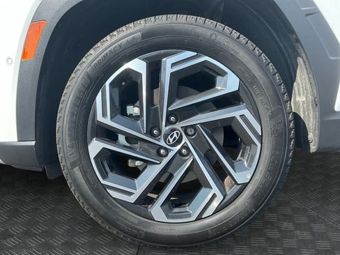 Used 2025 Hyundai Tucson Limited AWD/4WD image 14