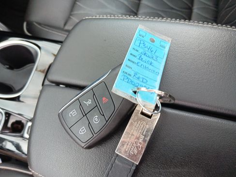 Used 2023 Buick Envision Avenir FWD image 24