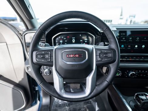 Used 2024 GMC Sierra 1500 SLT image 22
