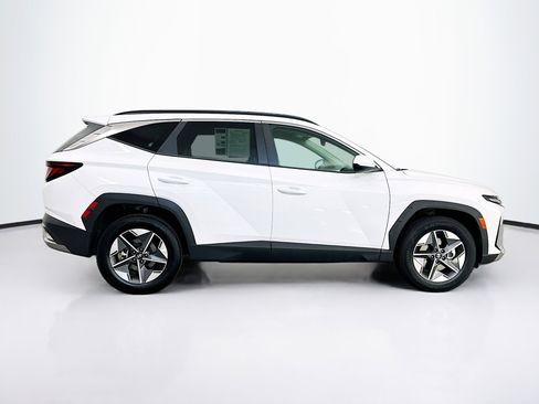 Used 2025 Hyundai Tucson SEL AWD/4WD image 10