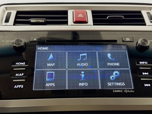 Used 2016 Subaru Outback 2.5i Limited AWD/4WD image 19