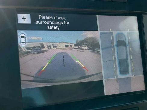 Used 2016 Ford F150 Limited w/ Trailer Tow Package image 21