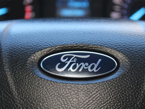 Used 2015 Ford Fusion S image 24