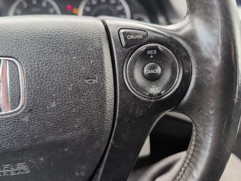 Used 2013 Honda Crosstour EX-L image 18