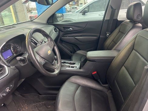 Used 2020 Chevrolet Equinox LT w/ Sport Edition image 13
