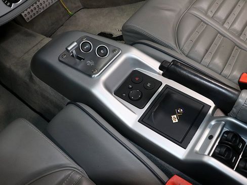 Used 2002 Ferrari 360 Spider image 6