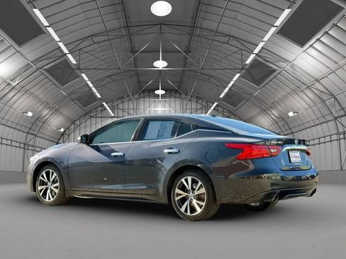 Used 2016 Nissan Maxima Platinum image 5