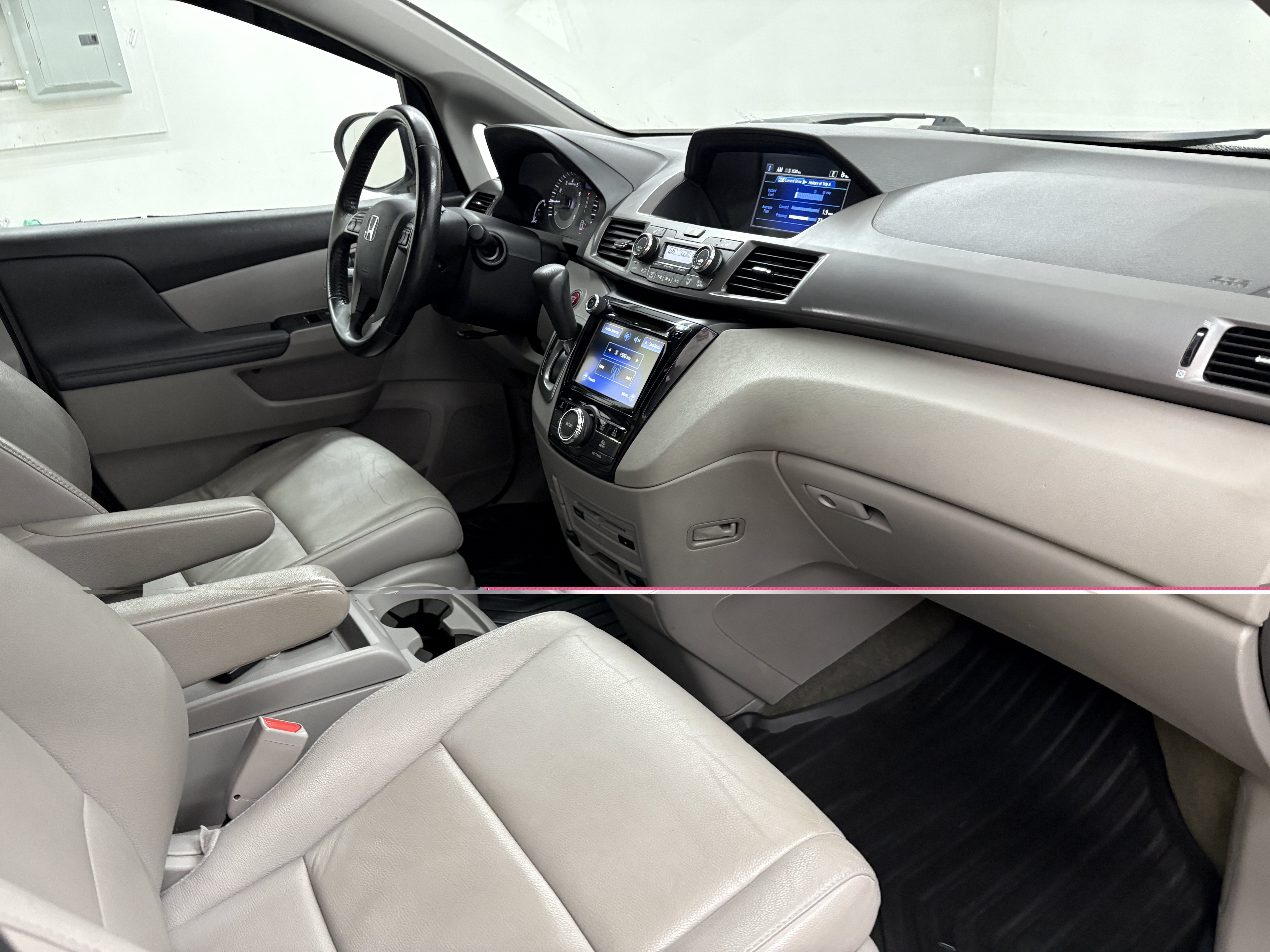 Used 2015 Honda Odyssey EX-L image 24