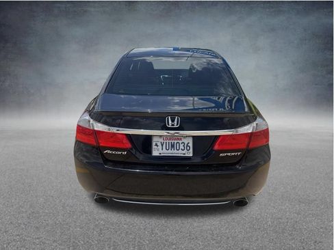 Used 2014 Honda Accord Sport image 8