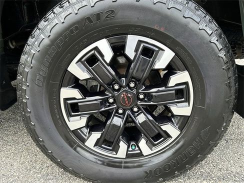 Certified 2024 Nissan Frontier PRO-4X w/ Off-Road Protection Package image 11