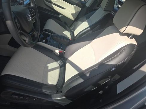 Used 2025 Honda Odyssey Elite image 12