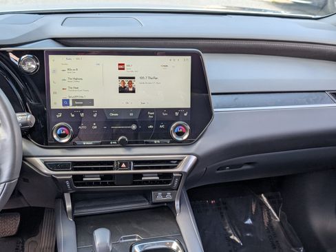 Used 2024 Lexus RX 350 AWD w/ Technology Package image 19