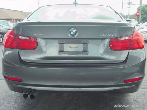 Used 2014 BMW 328i xDrive Sedan AWD/4WD image 4
