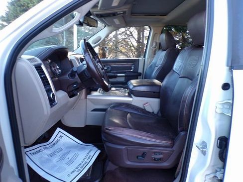 Used 2016 RAM 1500 Laramie Longhorn w/ Convenience Group image 18