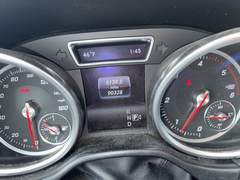 Used 2016 Mercedes-Benz GLE 300d 4MATIC image 4