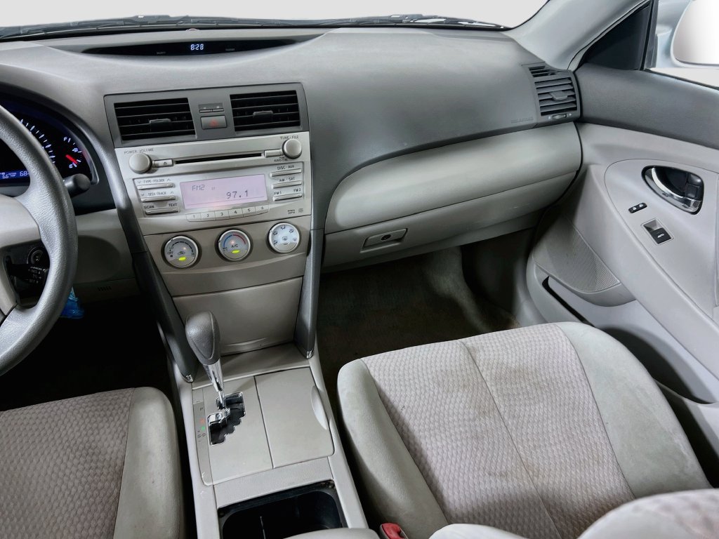 Used 2010 Toyota Camry FWD image 24
