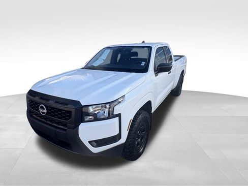 Used 2025 Nissan Frontier S image 11