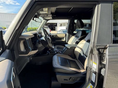 Used 2022 Ford Bronco Wildtrak AWD/4WD image 9