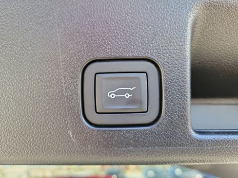 Used 2026 Chevrolet Equinox EV RS image 10