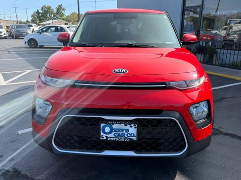 Used 2020 Kia Soul LX FWD image 8