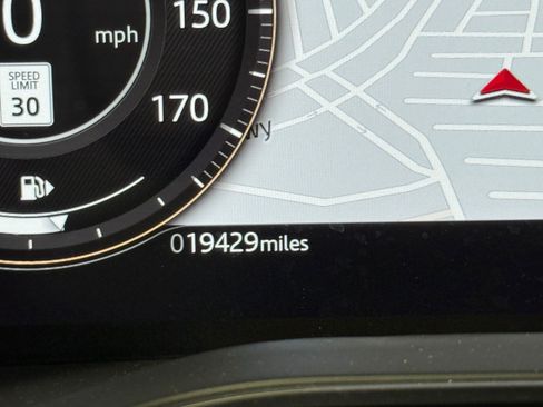 Used 2023 Jaguar F-PACE S image 24