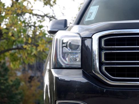 Used 2018 GMC Yukon SLT w/ Open Road Package image 20