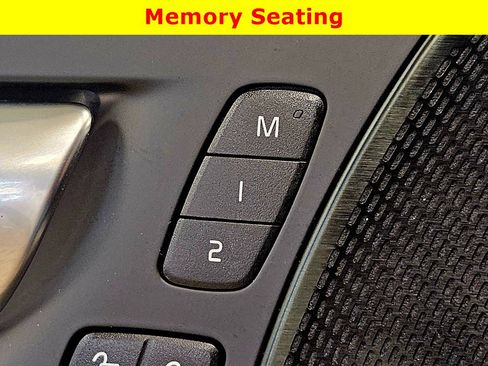 Used 2023 Volvo XC60 B6 Ultimate w/ Protection Package Premier image 28