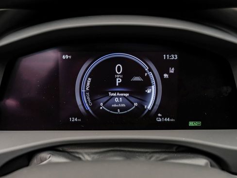 Used 2023 Lexus RZ 450e Premium image 23