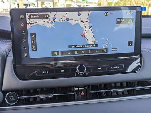 New 2025 Mitsubishi Outlander SE image 23