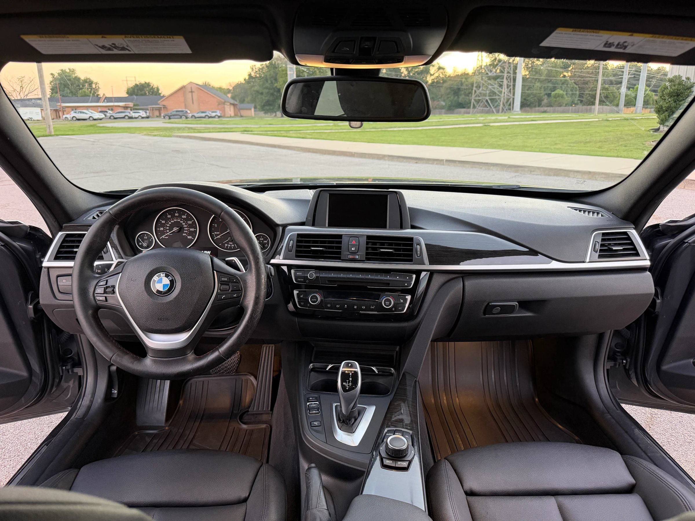 Used 2017 BMW 330i Sedan RWD image 20