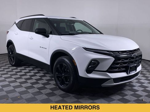 Certified 2024 Chevrolet Blazer LT w/ Convenience Package FWD image 19