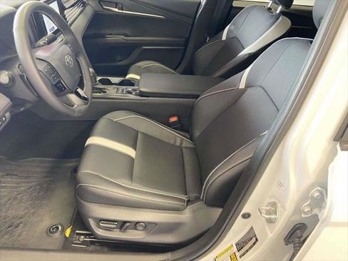 Certified 2026 Toyota Camry SE image 15