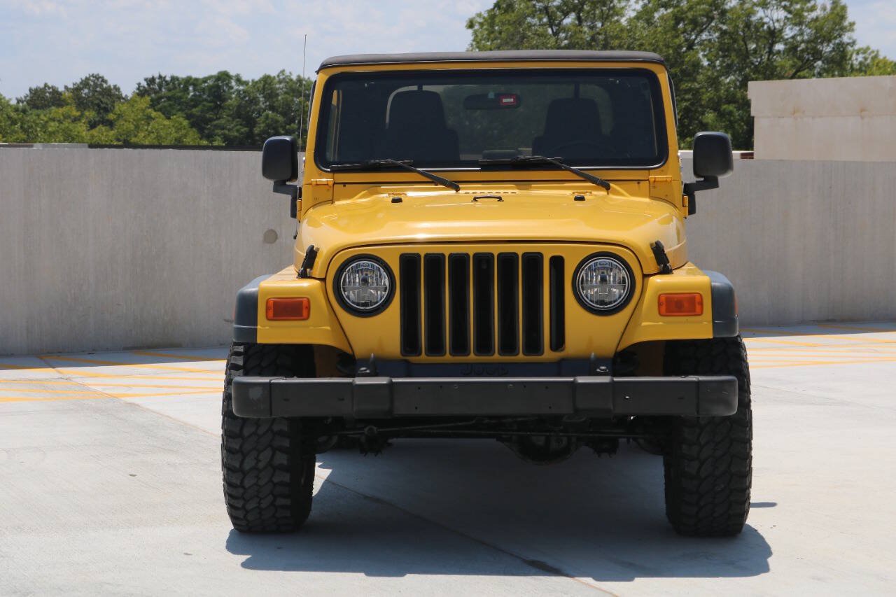 Used 2004 Jeep Wrangler X w/ Convenience Group AWD/4WD image 17