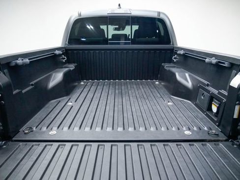 Used 2021 Toyota Tacoma TRD Sport AWD/4WD image 13