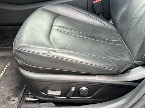 Used 2023 Hyundai Sonata Limited FWD image 13