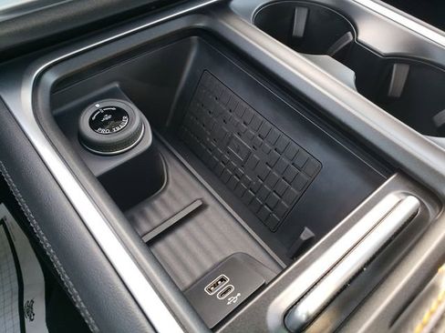 New 2025 Ford Expedition Tremor image 26