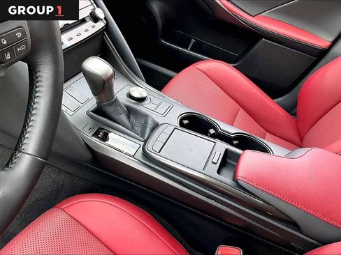 Used 2025 Lexus IS 350 F Sport RWD image 15