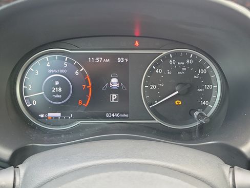 Used 2019 Nissan Kicks SR w/ SR Premium Package FWD image 25