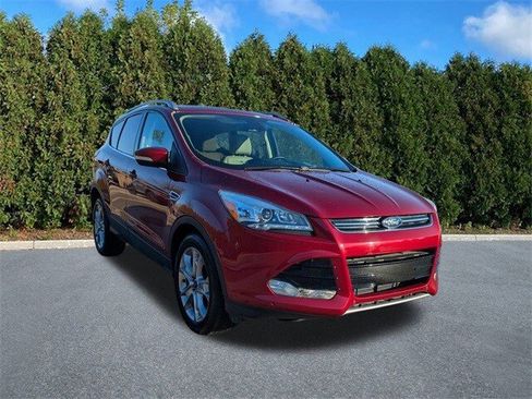 Used 2015 Ford Escape Titanium w/ Equipment Group 301A image 3